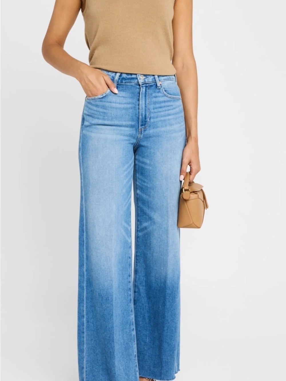 Paige Anessa Raw hem high -Rise Wide Leg Women’s Jeans - Light Blue. Mesmorize - Picture 2 of 8